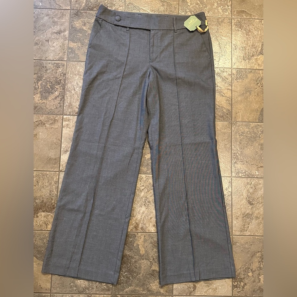 Gray Wide-Leg Trousers for Formal Wear - Picture 2 of 6